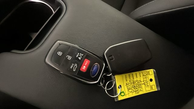 Used 2023 Subaru Solterra AWD image 21