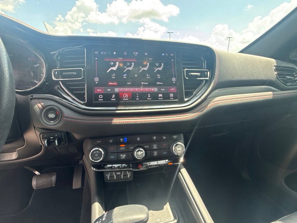 Used 2023 Dodge Durango GT RWD image 27