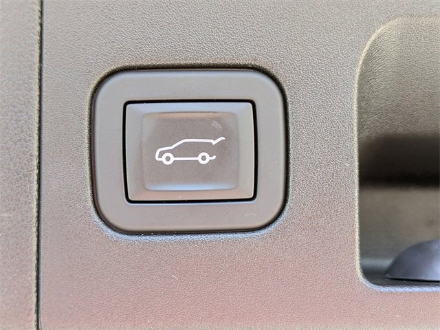 Certified 2025 Cadillac XT5 Premium Luxury image 13