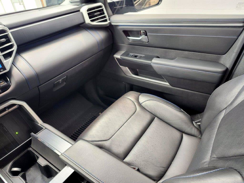 Used 2023 Toyota Tundra Platinum AWD/4WD image 13