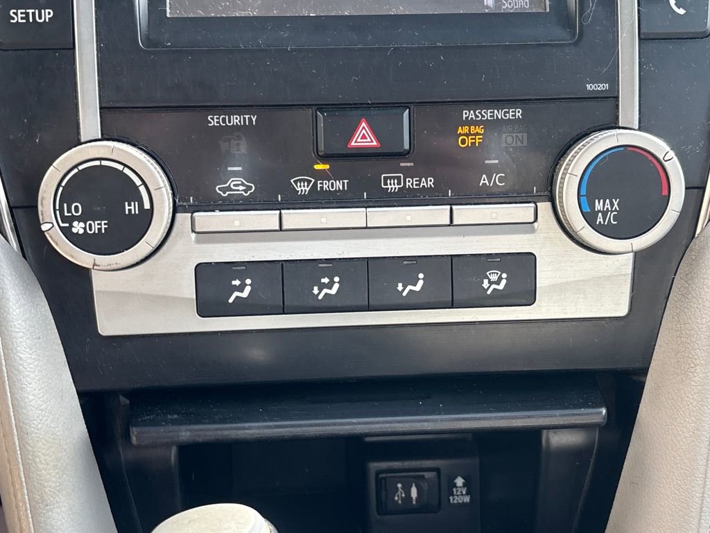 Used 2014 Toyota Camry LE image 13