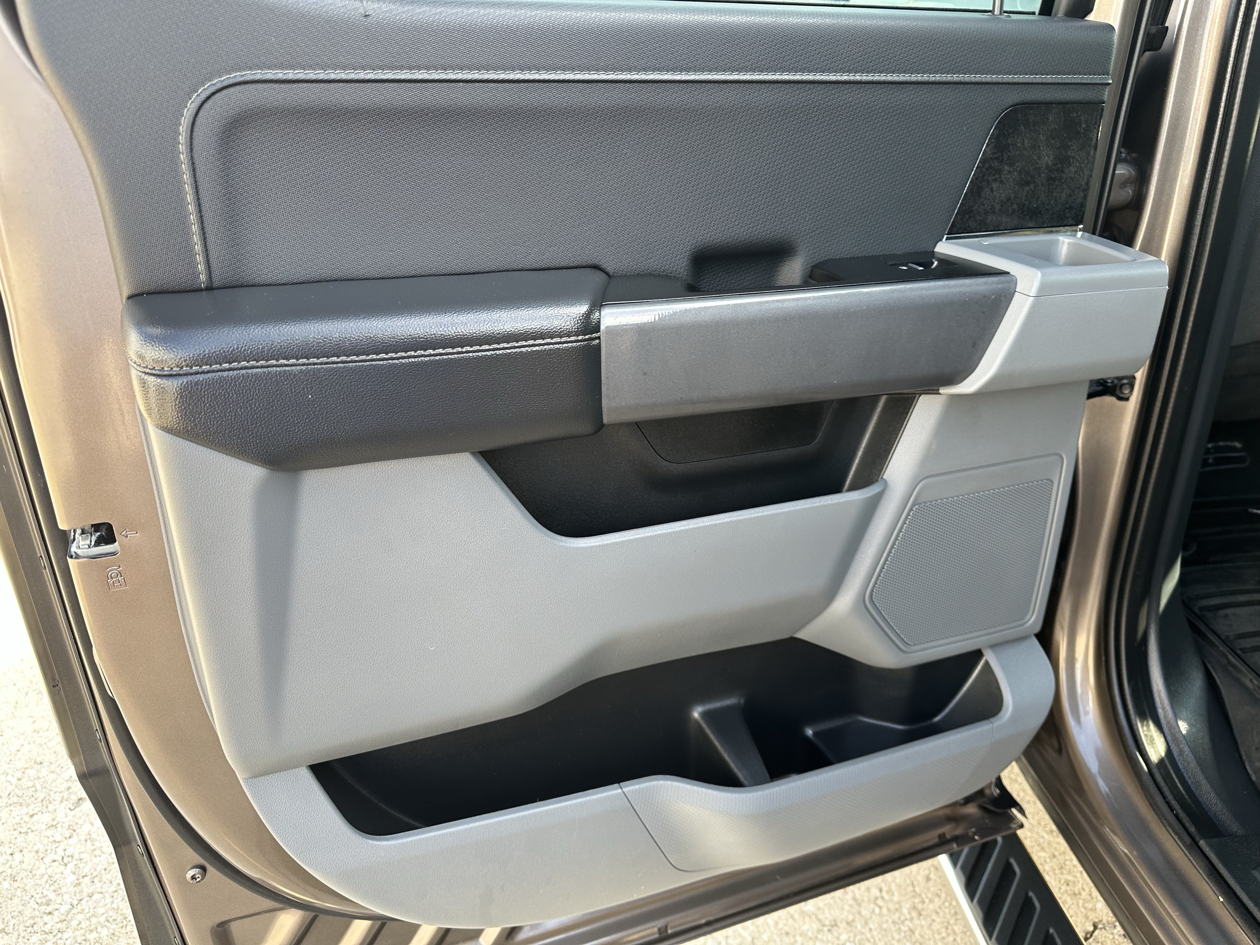 Used 2023 Ford F150 XLT w/ Equipment Group 302A High AWD/4WD image 9