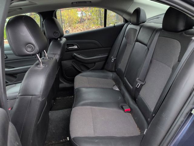 Used 2015 Chevrolet Malibu LT w/ Power Convenience Package image 21
