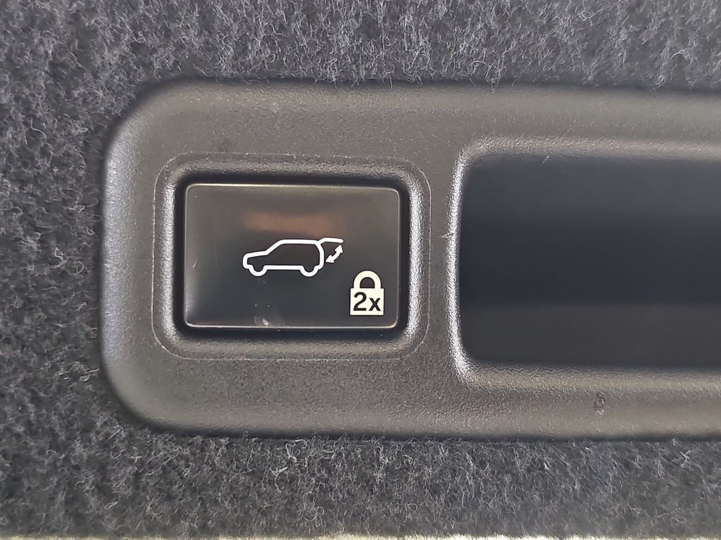 Used 2016 Lexus RX 450h AWD w/ Cold Weather Package image 16