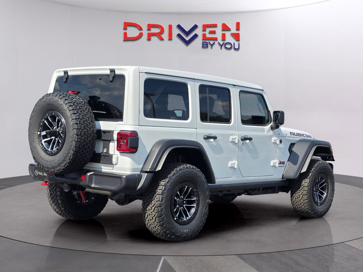 New 2026 Jeep Wrangler Unlimited Rubicon w/ Xtreme 35 Tire Package image 5