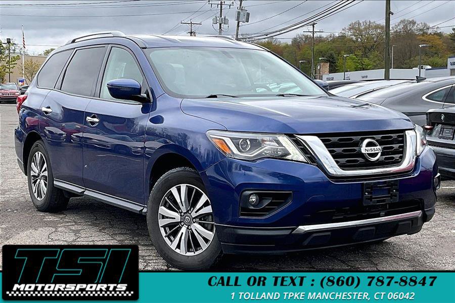 Used 2020 Nissan Pathfinder SV