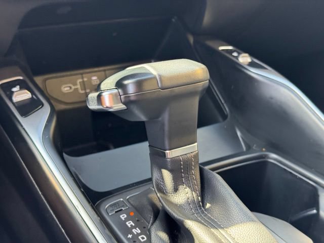 Used 2025 Kia Sorento S FWD image 24
