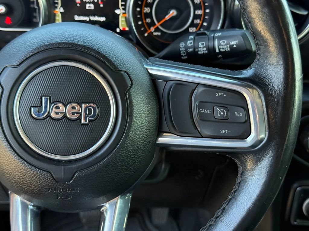 Used 2021 Jeep Wrangler Unlimited Sahara AWD/4WD image 16