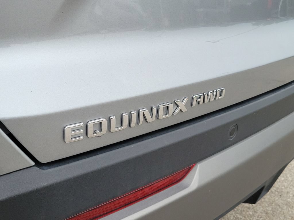 Used 2025 Chevrolet Equinox LT AWD/4WD image 34