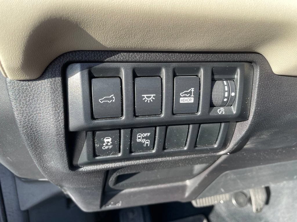 Used 2021 Subaru Ascent Touring w/ Popular Package #2 AWD/4WD image 18