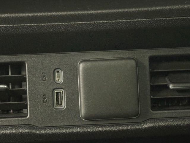 Used 2023 Chevrolet Silverado 1500 LT image 9