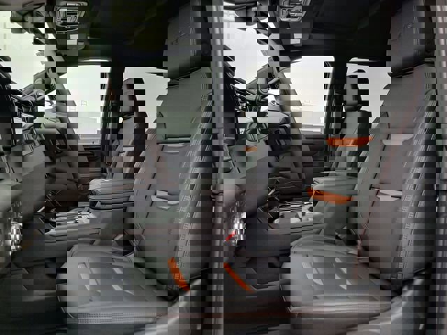 New 2026 GMC Sierra 2500 AT4 w/ AT4 Premium Plus Package image 9