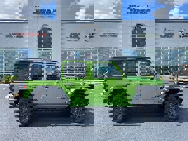 New 2025 Jeep Wrangler Unlimited Sport image 9