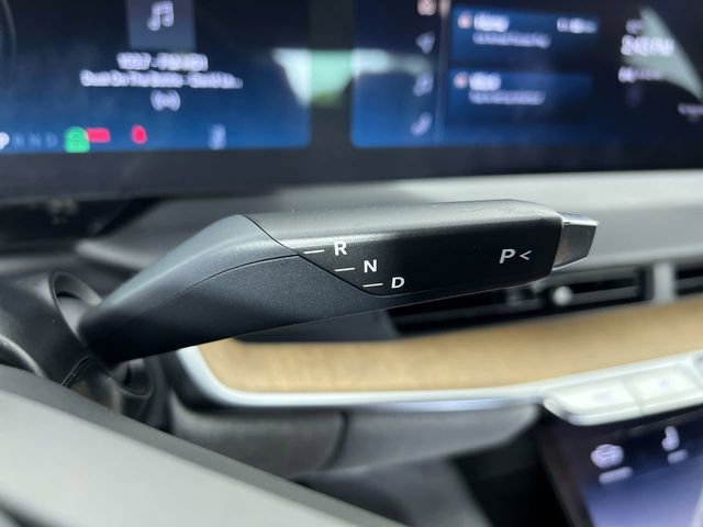 Used 2024 Lucid Air Touring image 16