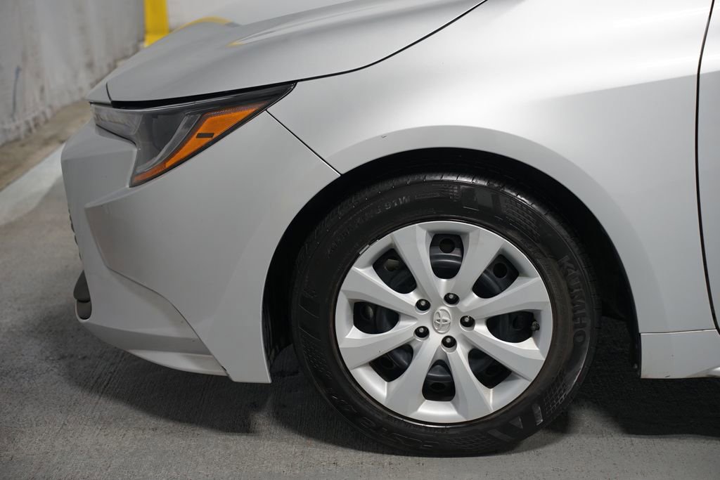 Certified 2024 Toyota Corolla LE image 5