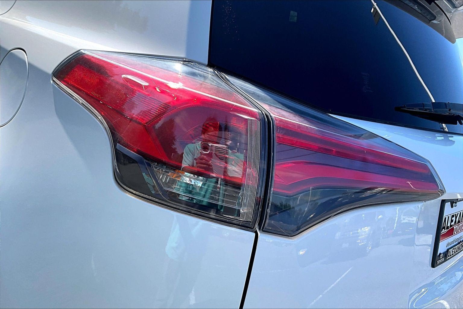 Used 2016 Toyota RAV4 LE AWD/4WD image 27
