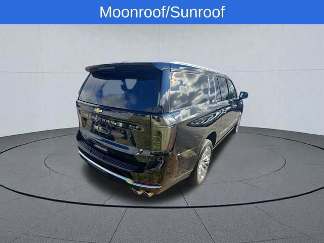 Used 2025 Chevrolet Suburban High Country AWD/4WD image 6