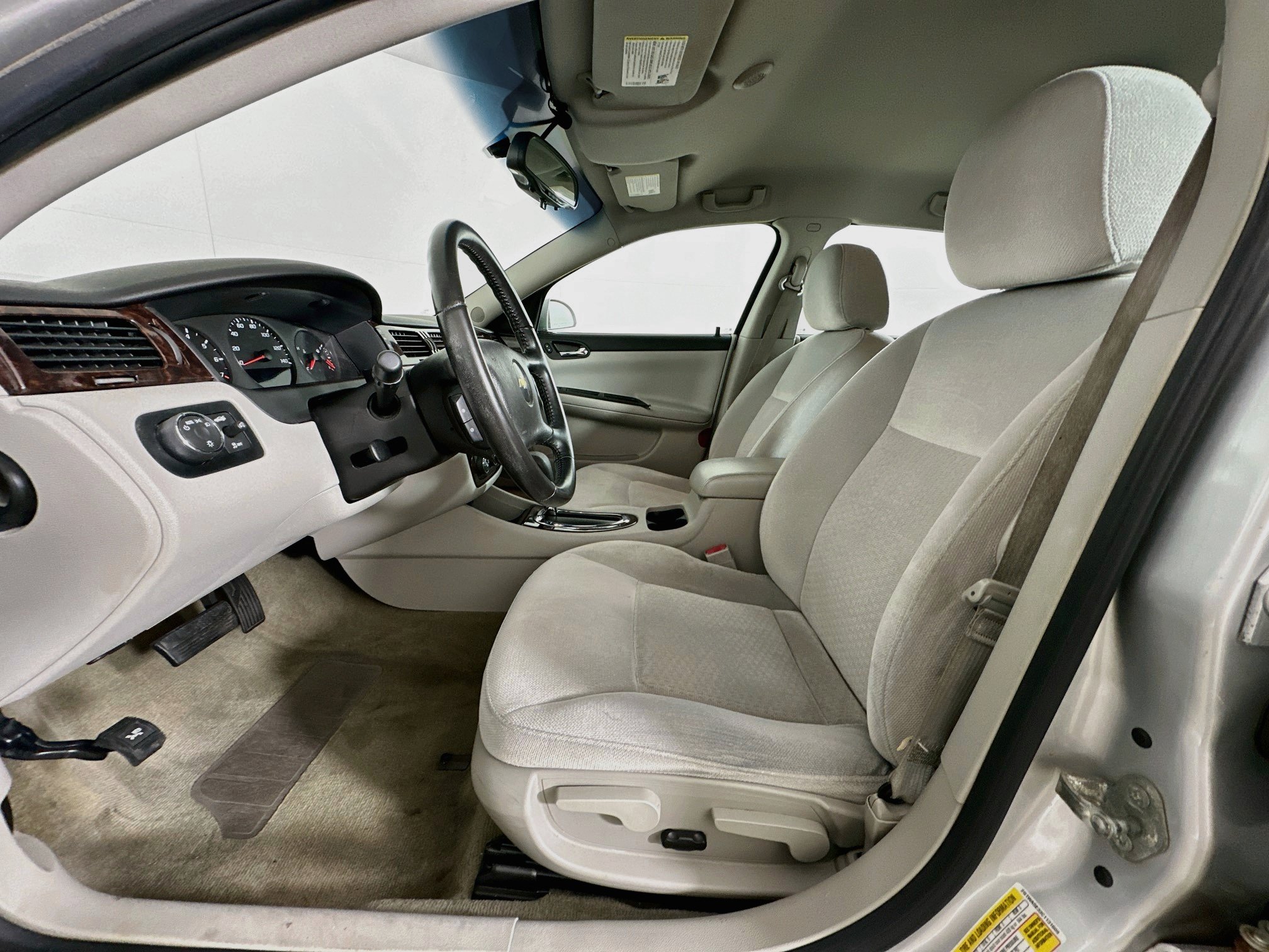 Used 2012 Chevrolet Impala LS FWD image 13