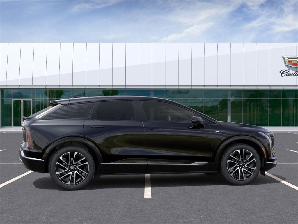 New 2025 Cadillac Optiq Sport 2 image 5