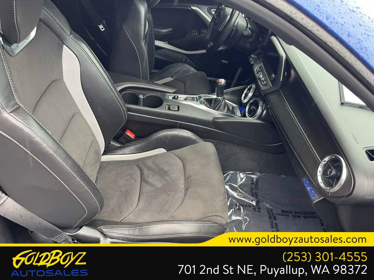 Used 2022 Chevrolet Camaro LT image 16