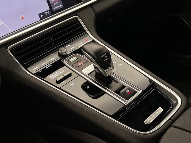 Used 2020 Porsche Panamera 4S image 20
