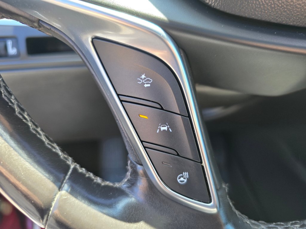 Used 2018 Cadillac XT5 Premium Luxury w/ Driver Assist Package AWD/4WD image 8