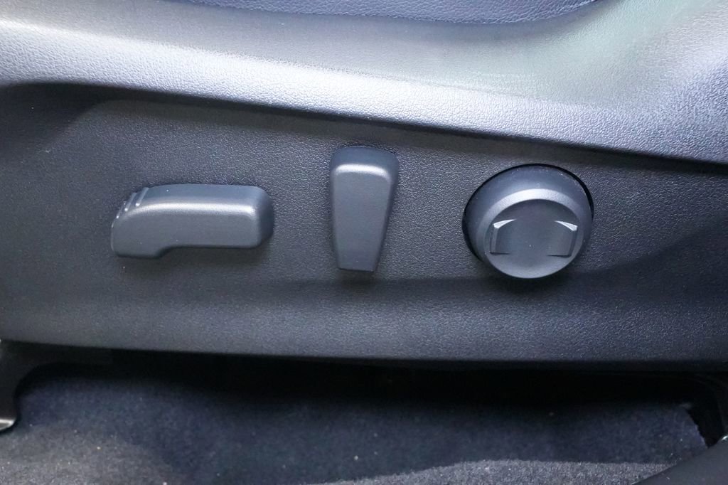 Used 2023 Subaru Forester Touring w/ Popular Package #2 image 17