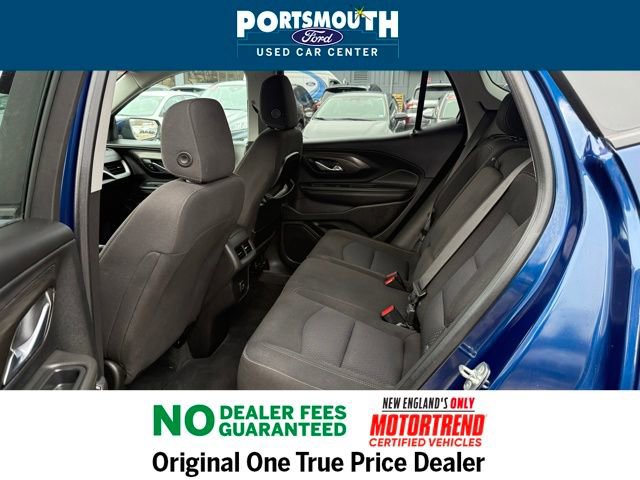 Used 2022 GMC Terrain SLE w/ Driver Convenience Package image 5