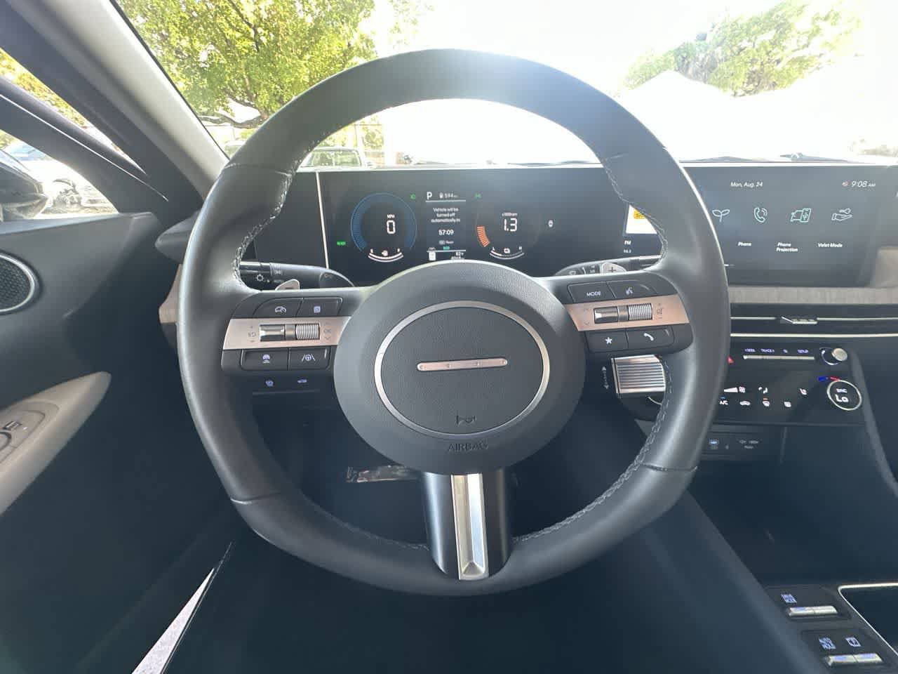 Used 2025 Hyundai Sonata SEL FWD image 15