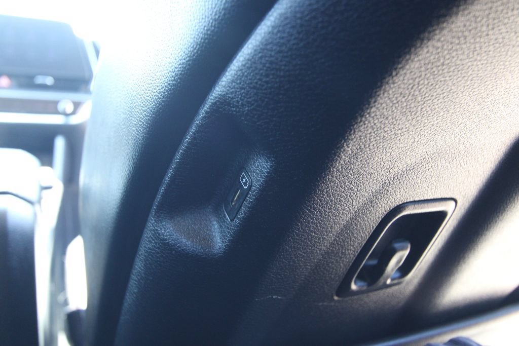 Used 2024 Kia Sportage EX FWD image 36