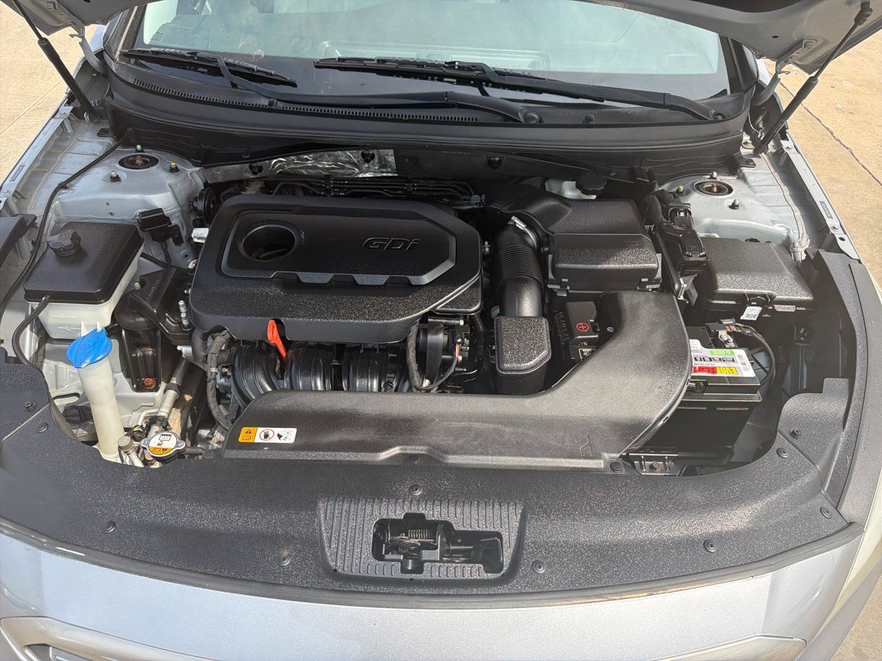 Used 2015 Hyundai Sonata SE w/ Option Group 09 FWD image 32