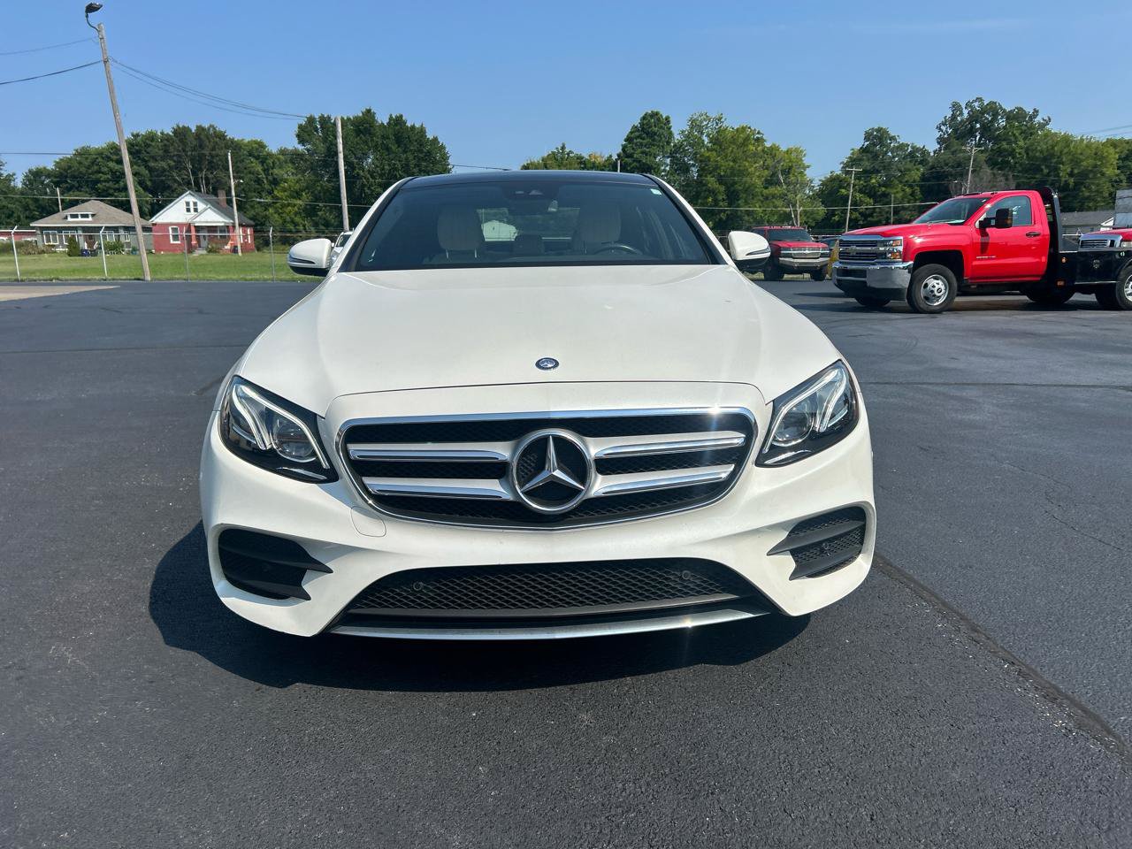 Used 2017 Mercedes-Benz E 300 image 2