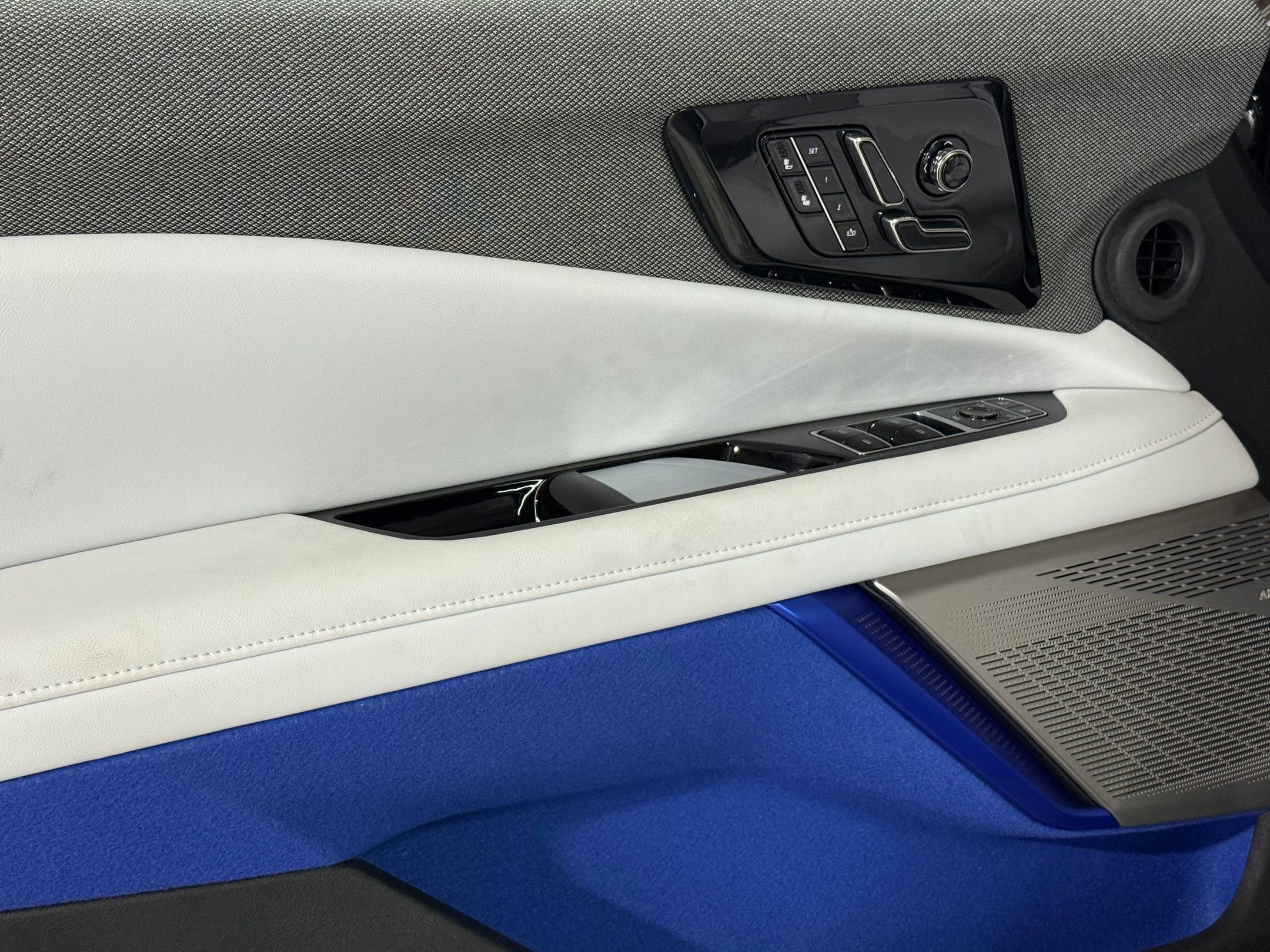 New 2026 Cadillac Optiq Sport 1 image 11