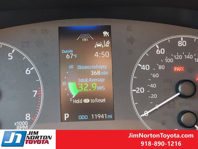 Used 2025 Toyota Corolla LE w/ LE Premium Package image 17