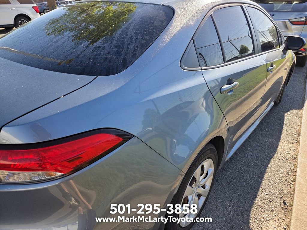 Used 2020 Toyota Corolla LE FWD image 10