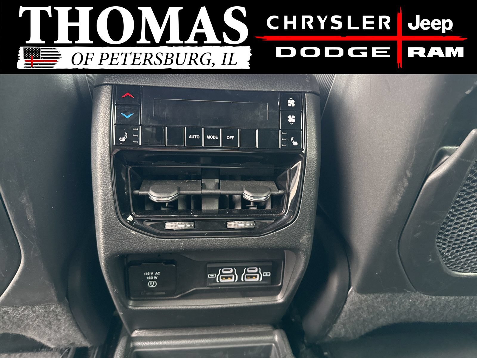 Used 2024 Jeep Grand Cherokee L Limited w/ Luxury Tech Group II AWD/4WD image 21