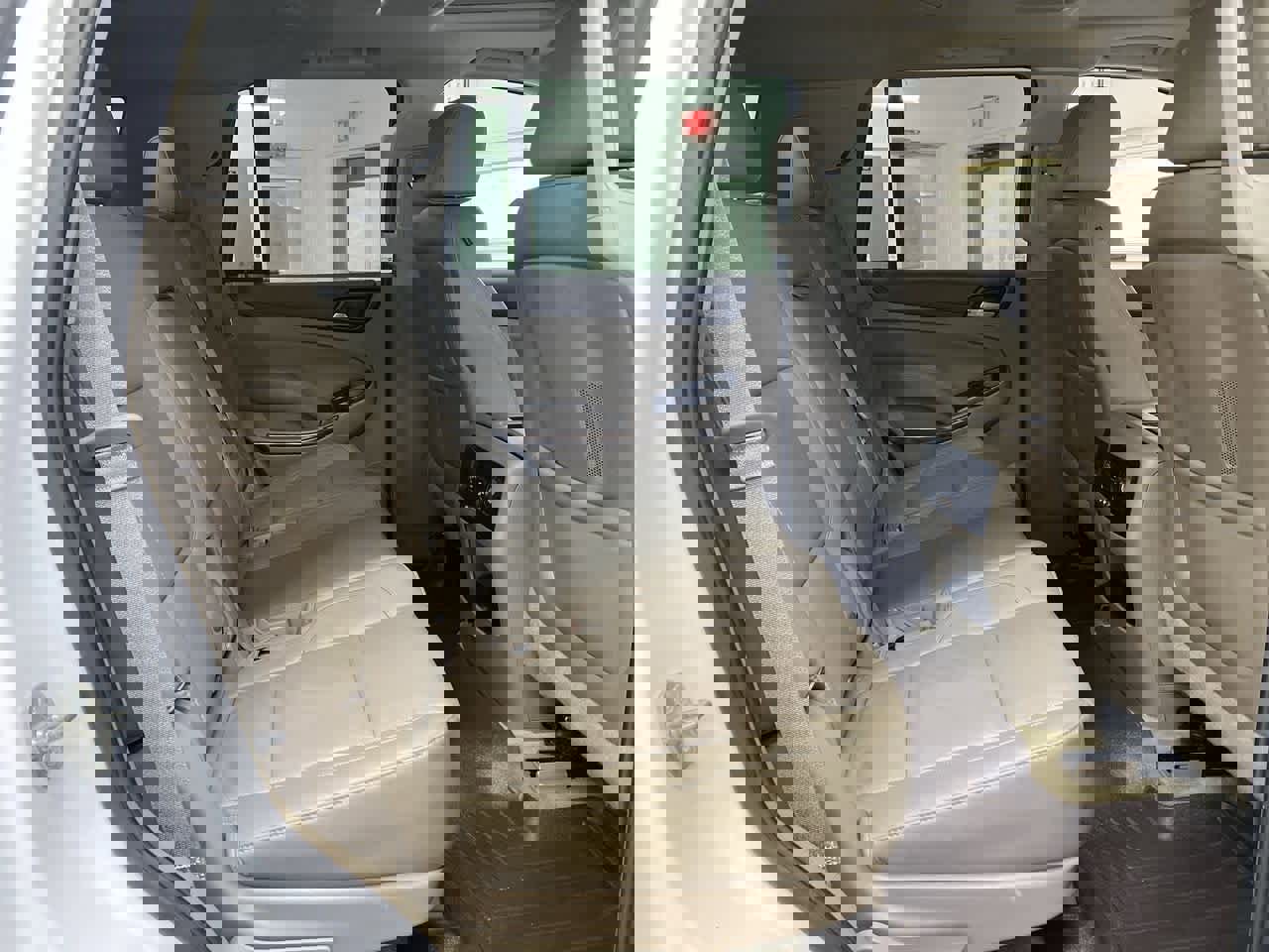 Used 2015 GMC Yukon SLT w/ Open Road Package image 17