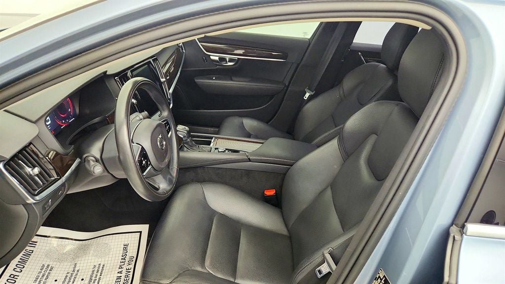 Used 2019 Volvo S90 T5 Momentum FWD image 20
