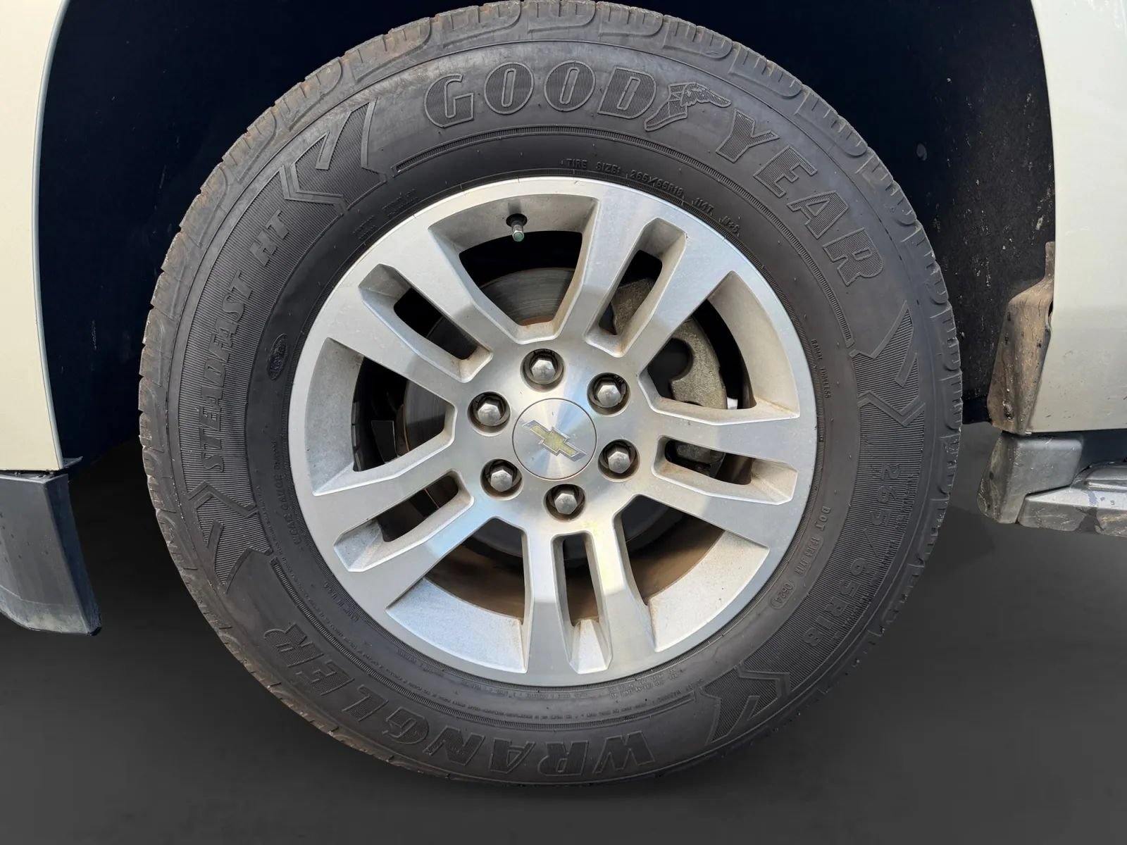 Used 2017 Chevrolet Tahoe LS w/ Max Trailering Package RWD image 9