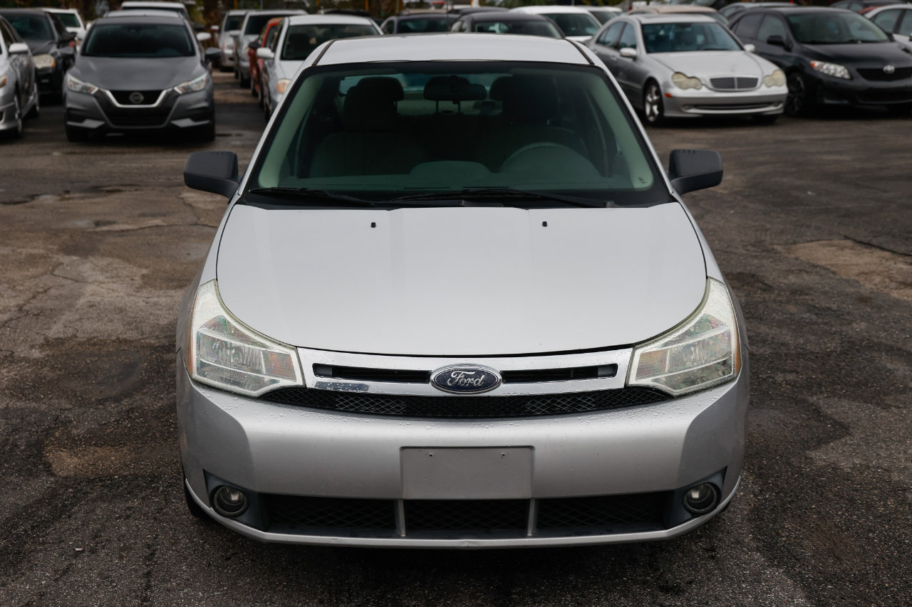 Used 2010 Ford Focus SE image 19