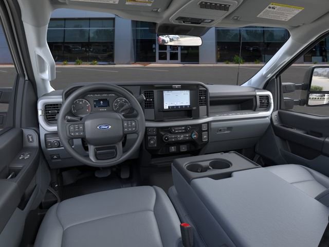 New 2026 Ford F550 4x4 Regular Cab Super Duty image 9