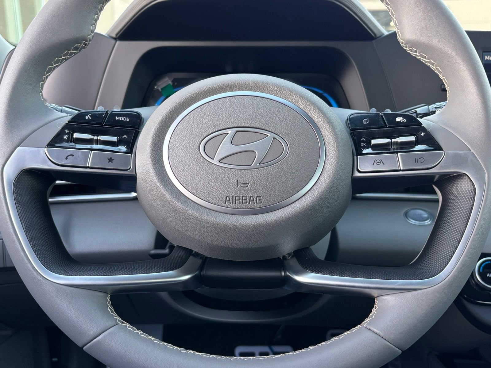 New 2026 Hyundai Elantra Sport image 23