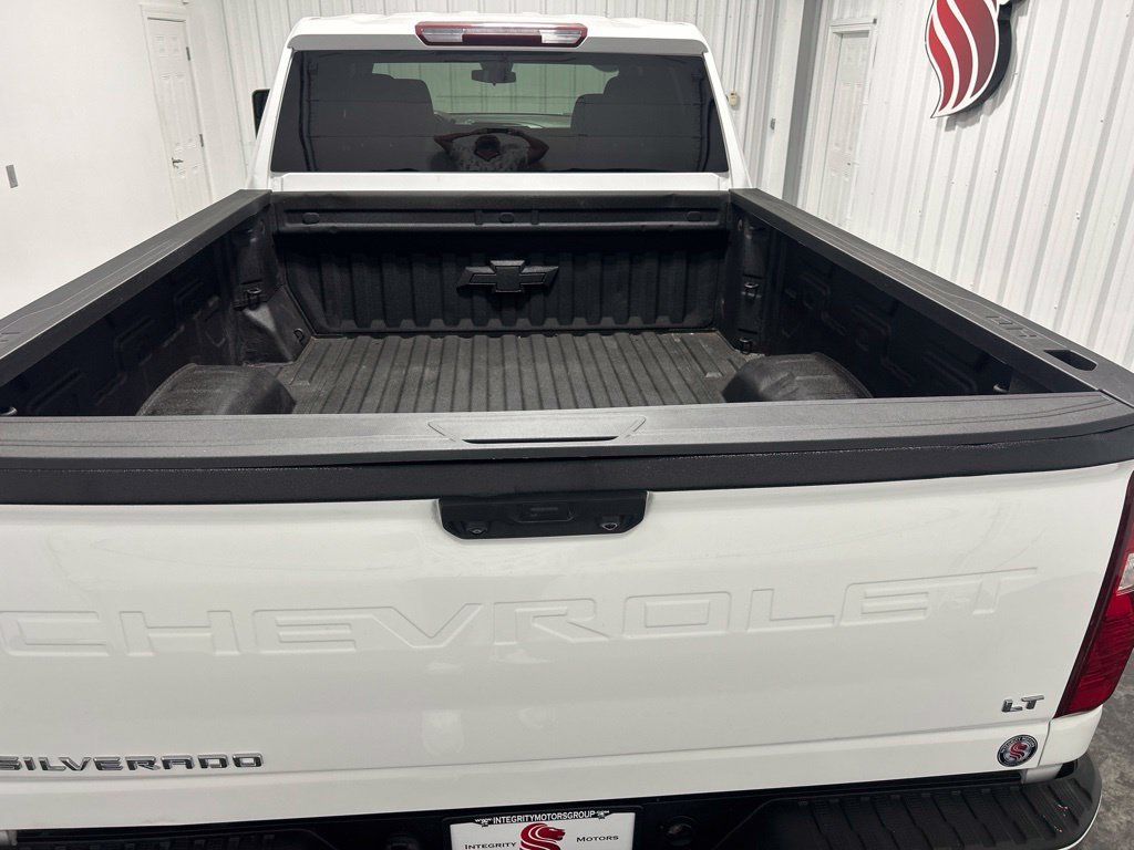 Used 2024 Chevrolet Silverado 2500 LT AWD/4WD image 4