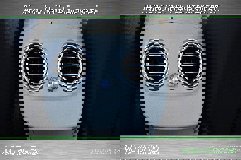 Used 2019 Mercedes-Benz C 300 Sedan image 37