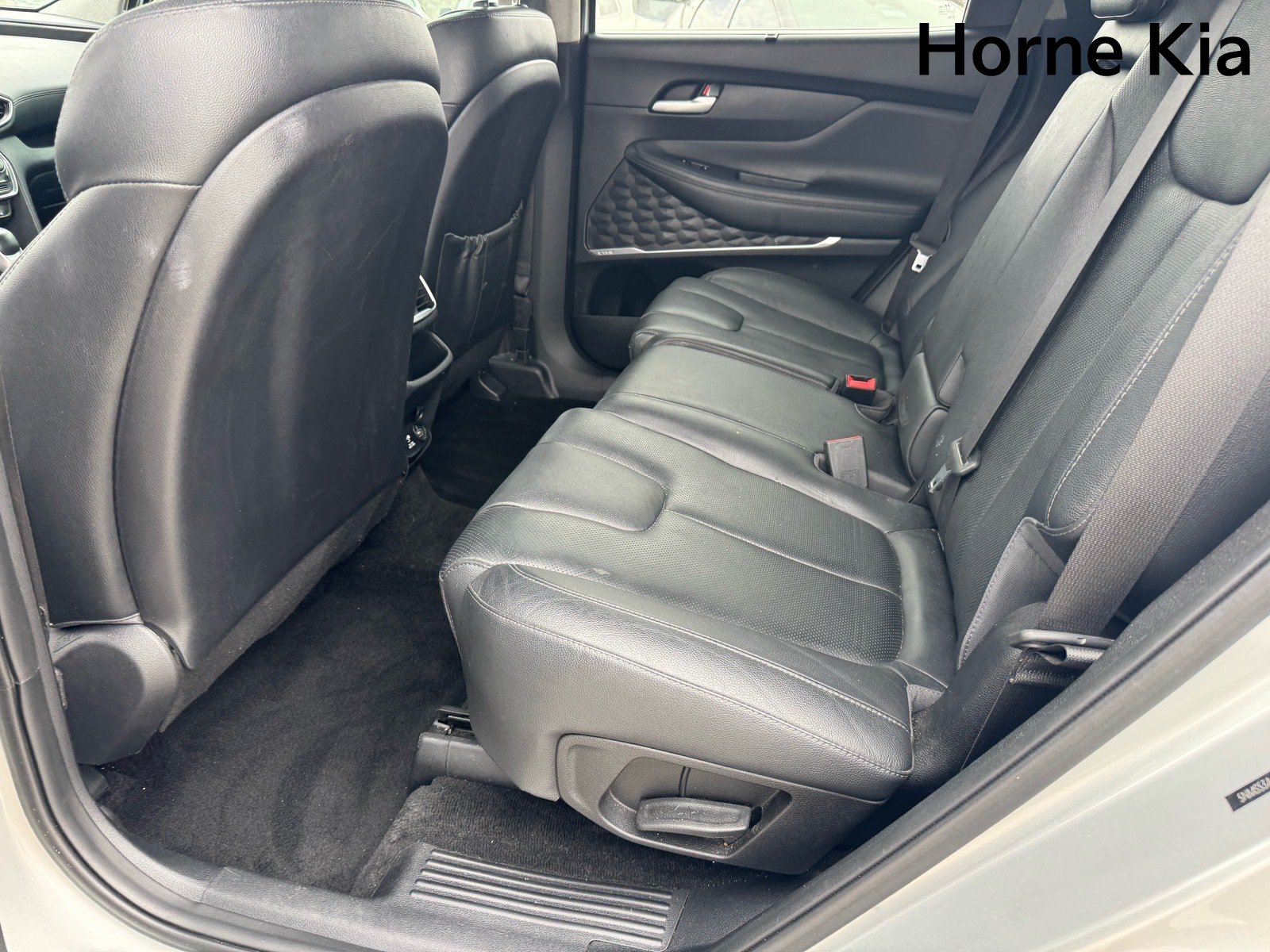 Used 2019 Hyundai Santa Fe FWD w/ Cargo Package image 13
