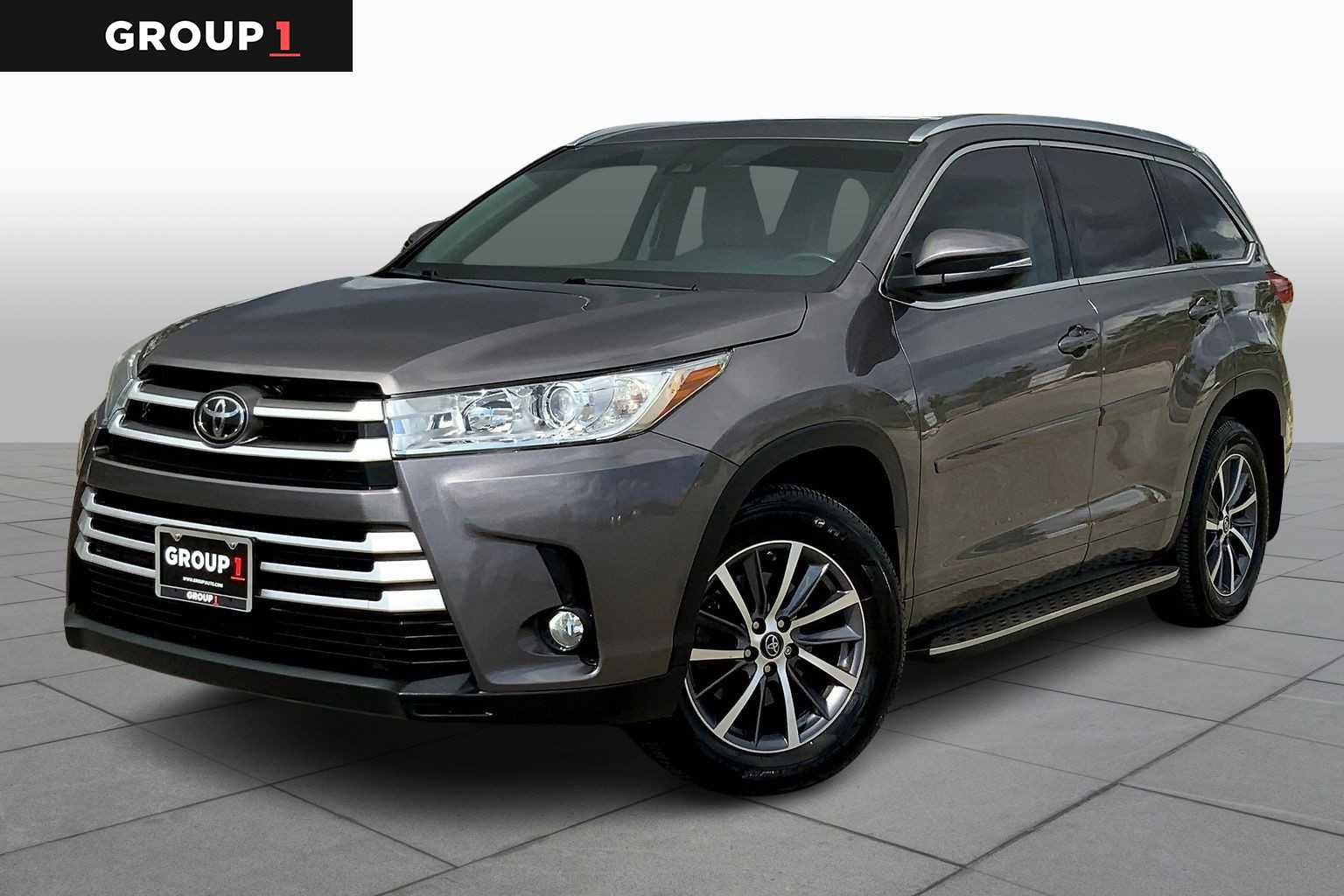 Used 2017 Toyota Highlander XLE