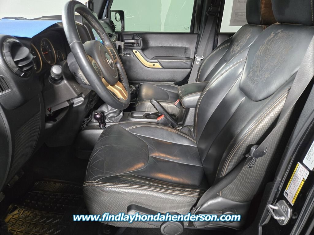 Used 2014 Jeep Wrangler Unlimited Sahara AWD/4WD image 14