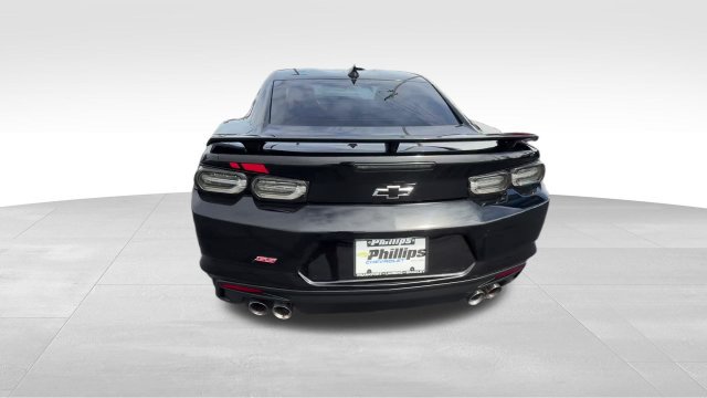 Certified 2022 Chevrolet Camaro SS w/ Redline Edition RWD image 5