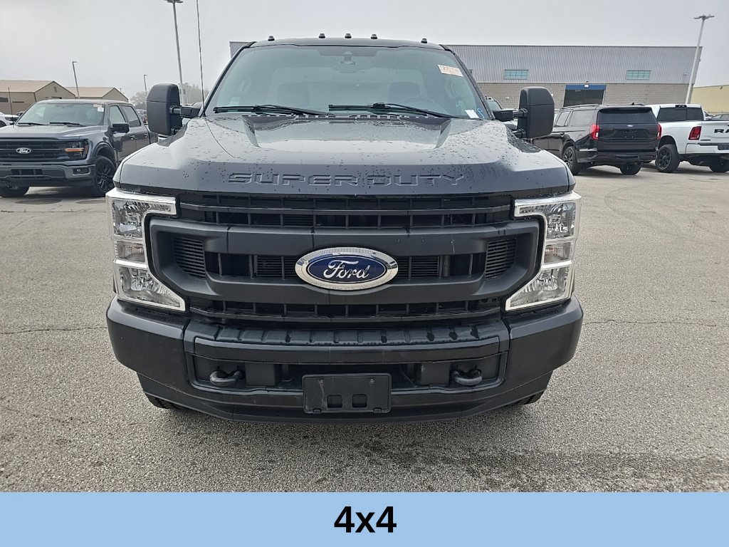 Used 2021 Ford F350 XL w/ FX4 Off-Road Package AWD/4WD image 2