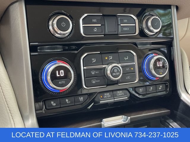 Certified 2021 GMC Yukon Denali w/ Denali Premium Package AWD/4WD image 18